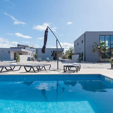Exclusive Villas &