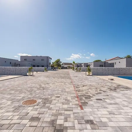 Exclusive Villas &